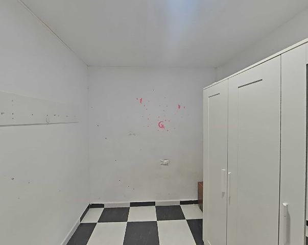 Imagen 16 Inmueble 298264 - Piso en venta en Palma / Piso en planta baja para reformar