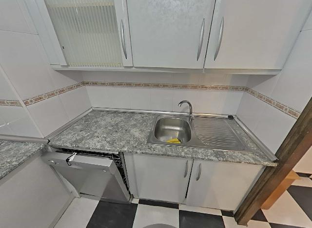 Imagen 8 Inmueble 298264 - Piso en venta en Palma / Piso en planta baja para reformar