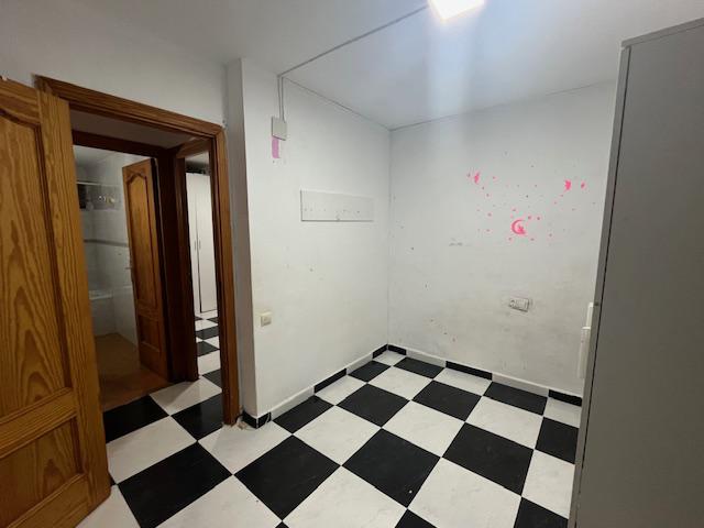 Imagen 13 Piso en venta en Palma / Piso en planta baja para reformar