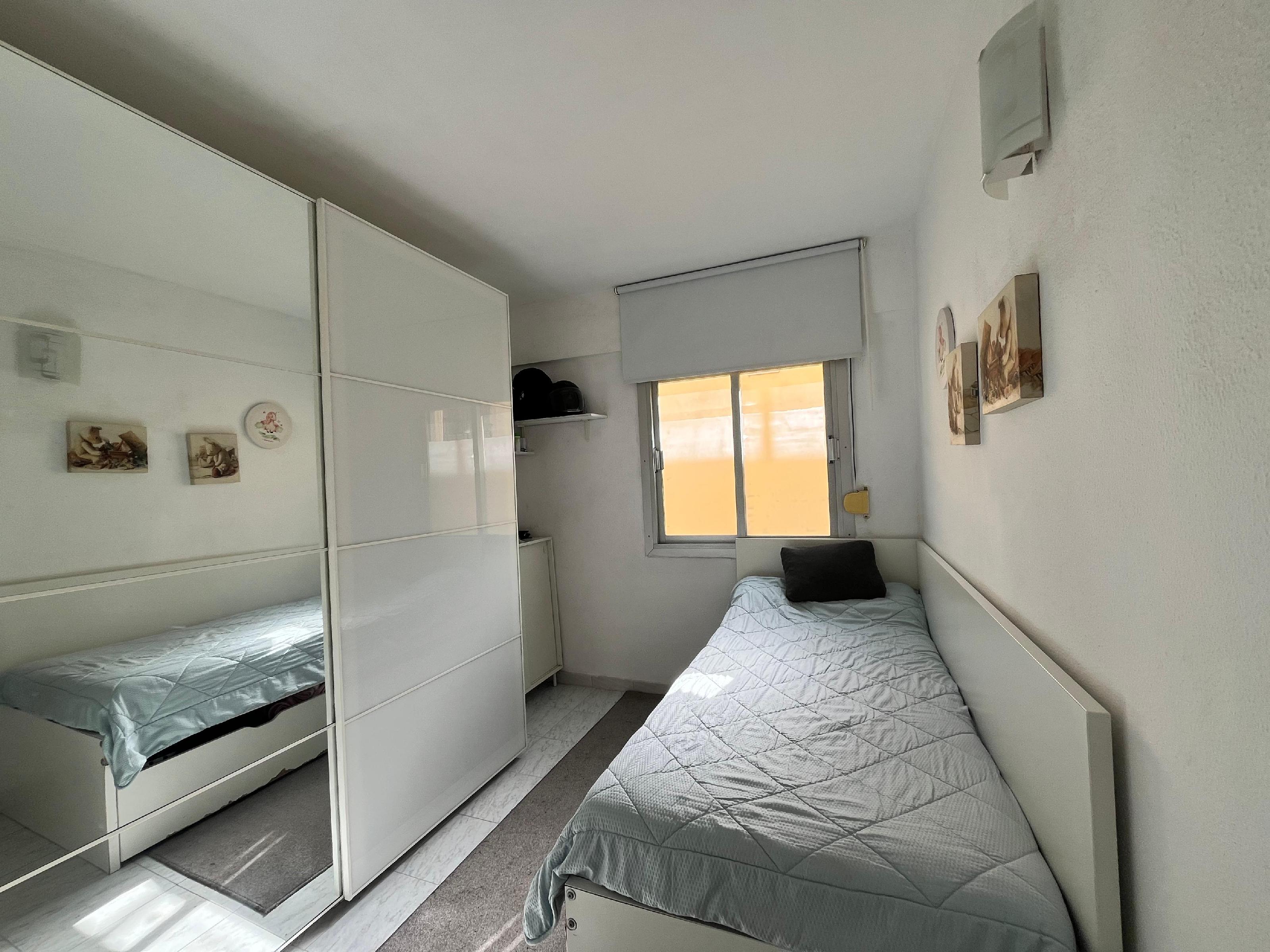 Imagen 30 Piso en venta en Palma / Piso 3hab., cocina y baño recién reformados. Ascensor. 