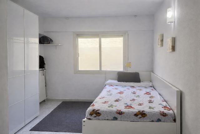 Imagen 28 Inmueble 298832 - Piso en venta en Palma / Piso 3hab., cocina y baño recién reformados. Ascensor. 