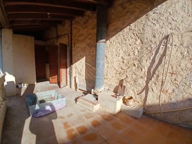 Imagen 4 Inmueble 298877 - Casa en venta en Sineu / Local comercial y primera planta en Sineu