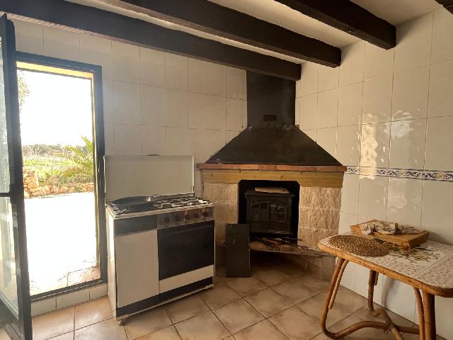 Imagen 2 Inmueble 299398 - Casa Rústica en venta en Llucmajor / Finca con antigua cuadra ecuestre +vivienda residencial 