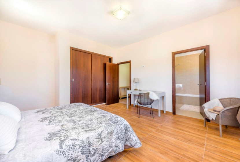 Imagen 14 Casa Aislada en venta en Santanyí / Finca elegante con planta fotovolcaica en Santanyi