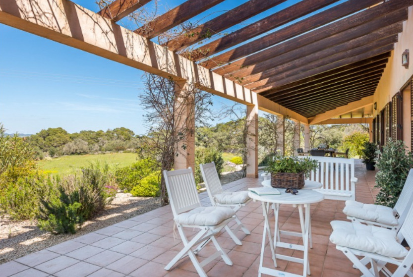 Imagen 1 Casa Aislada en venta en Santanyí / Finca elegante con planta fotovolcaica en Santanyi