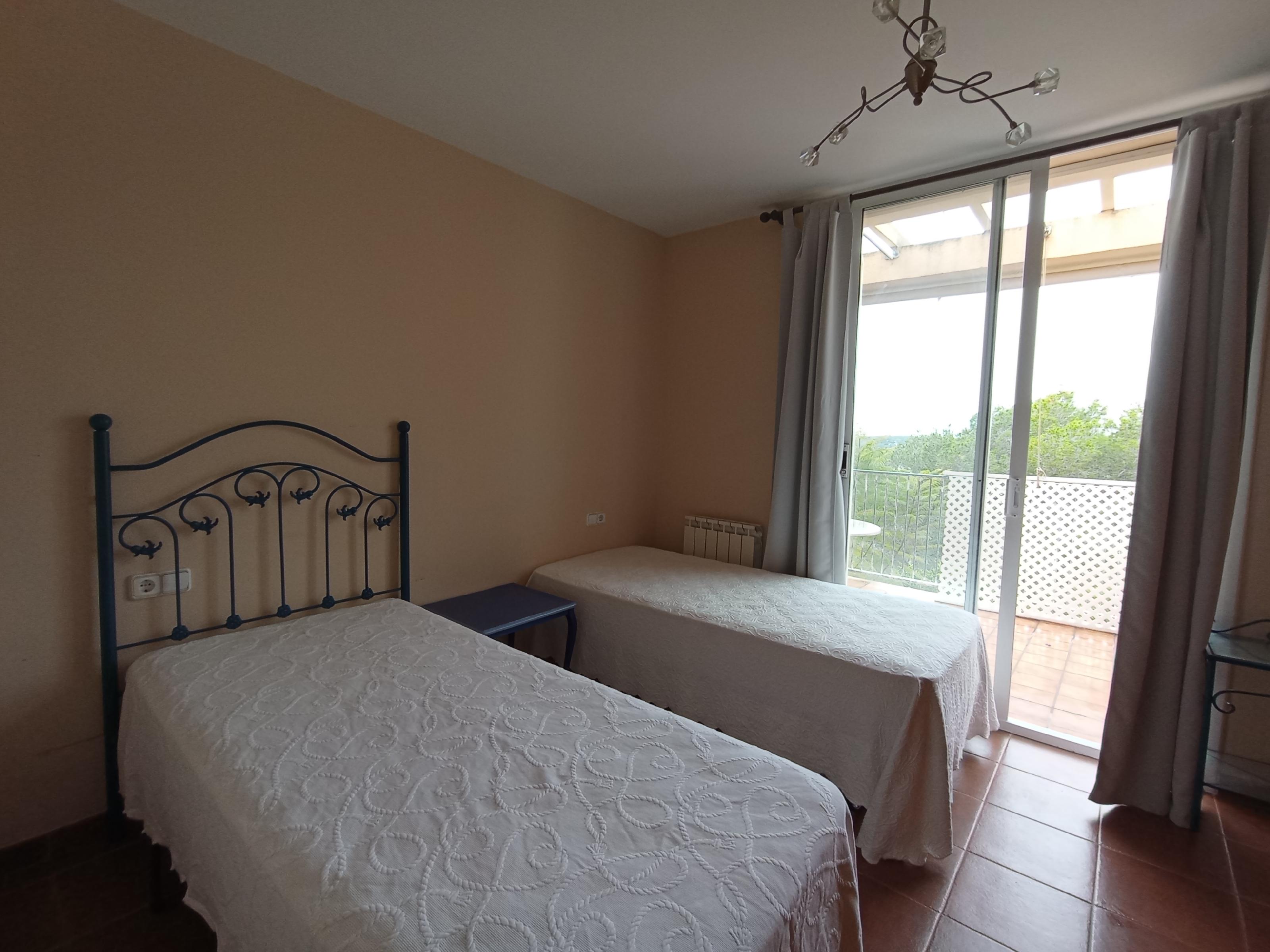 Imagen 16 Casa Adosada en venta en Tarragona / En Cala Tamarit, a pocos metros de la playa