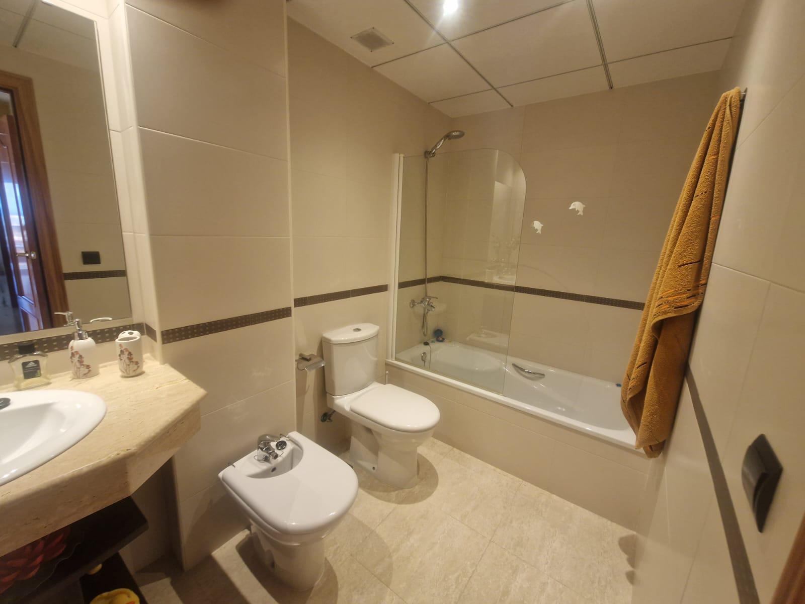 Imagen 12 Piso en venta en Sant Carles De La Ràpita / Apartaments Golden Beach, frente Platja de les...