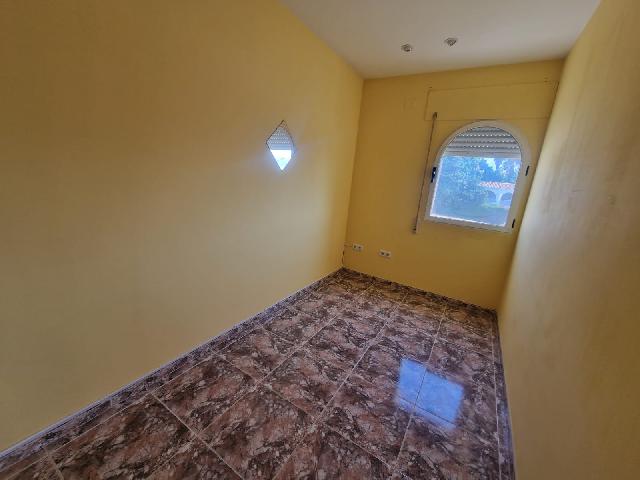 Imagen 6 Inmueble 286696 - Piso en venta en Sant Carles De La Ràpita / Frente a Platja de Capri y dels Hortets, pleno...