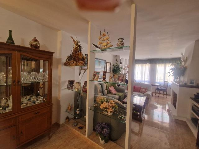 Imagen 4 Inmueble 288221 - Piso en venta en Sant Carles De La Ràpita / Centro de La Ràpita, esquina carrer de St. Isidre