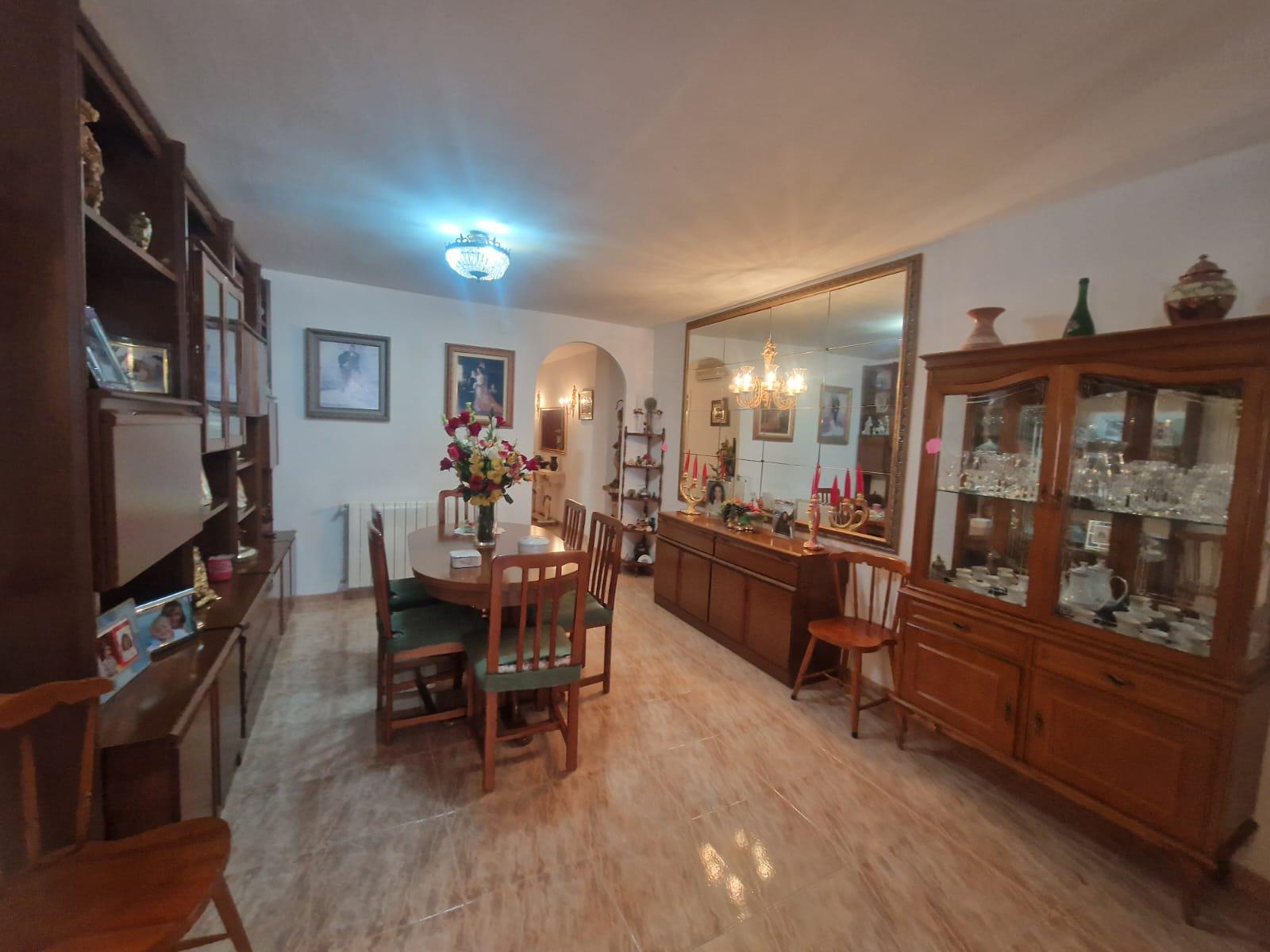 Imagen 3 Piso en venta en Sant Carles De La Ràpita / Centro de La Ràpita, esquina carrer de St. Isidre