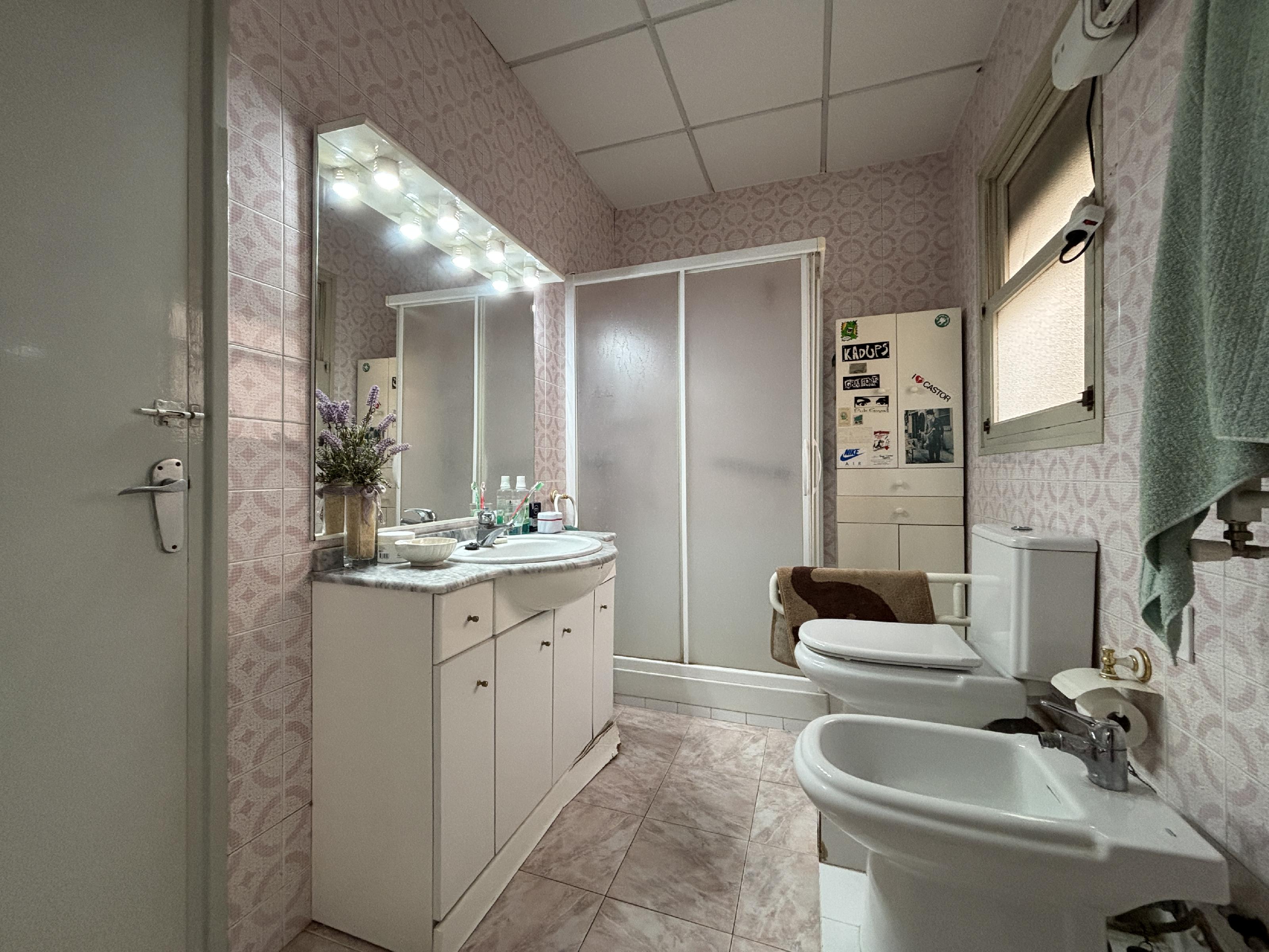 Imagen 10 Piso en venta en Sant Carles De La Ràpita / En plena Plaça Carles iii, al lado de la Parroquia