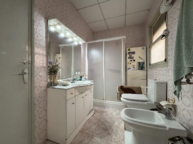 Imagen 10 Inmueble 291779 - Piso en venta en Sant Carles De La Ràpita / En plena Plaça Carles iii, al lado de la Parroquia