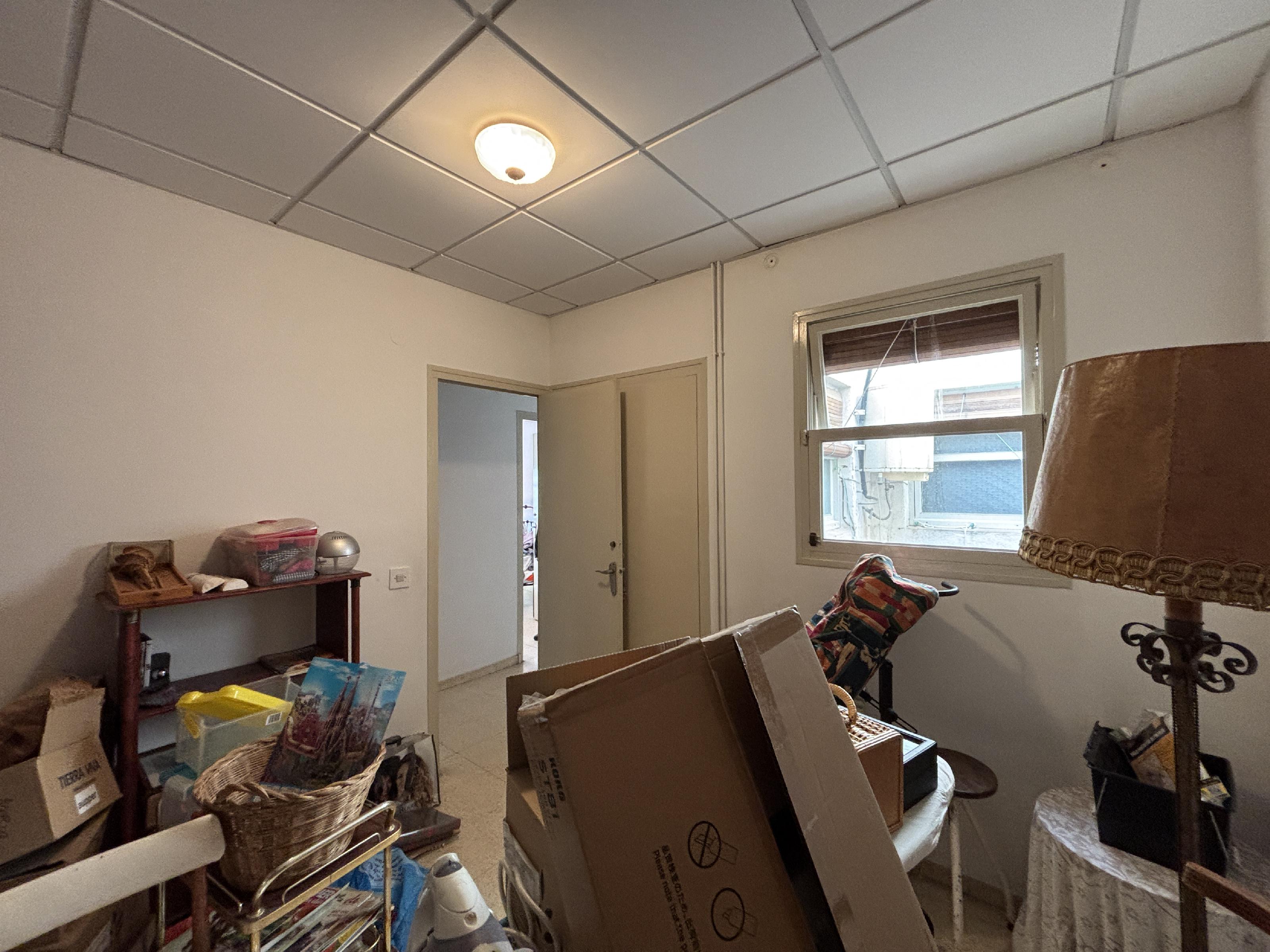 Imagen 16 Piso en venta en Sant Carles De La Ràpita / En plena Plaça Carles iii, al lado de la Parroquia