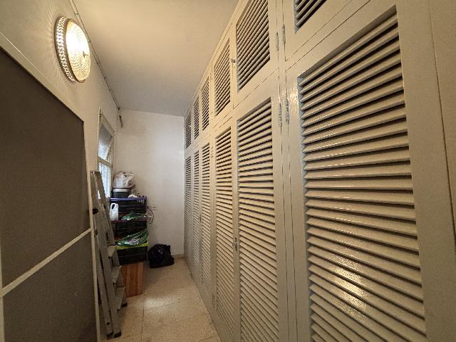 Imagen 11 Inmueble 291779 - Piso en venta en Sant Carles De La Ràpita / En plena Plaça Carles iii, al lado de la Parroquia