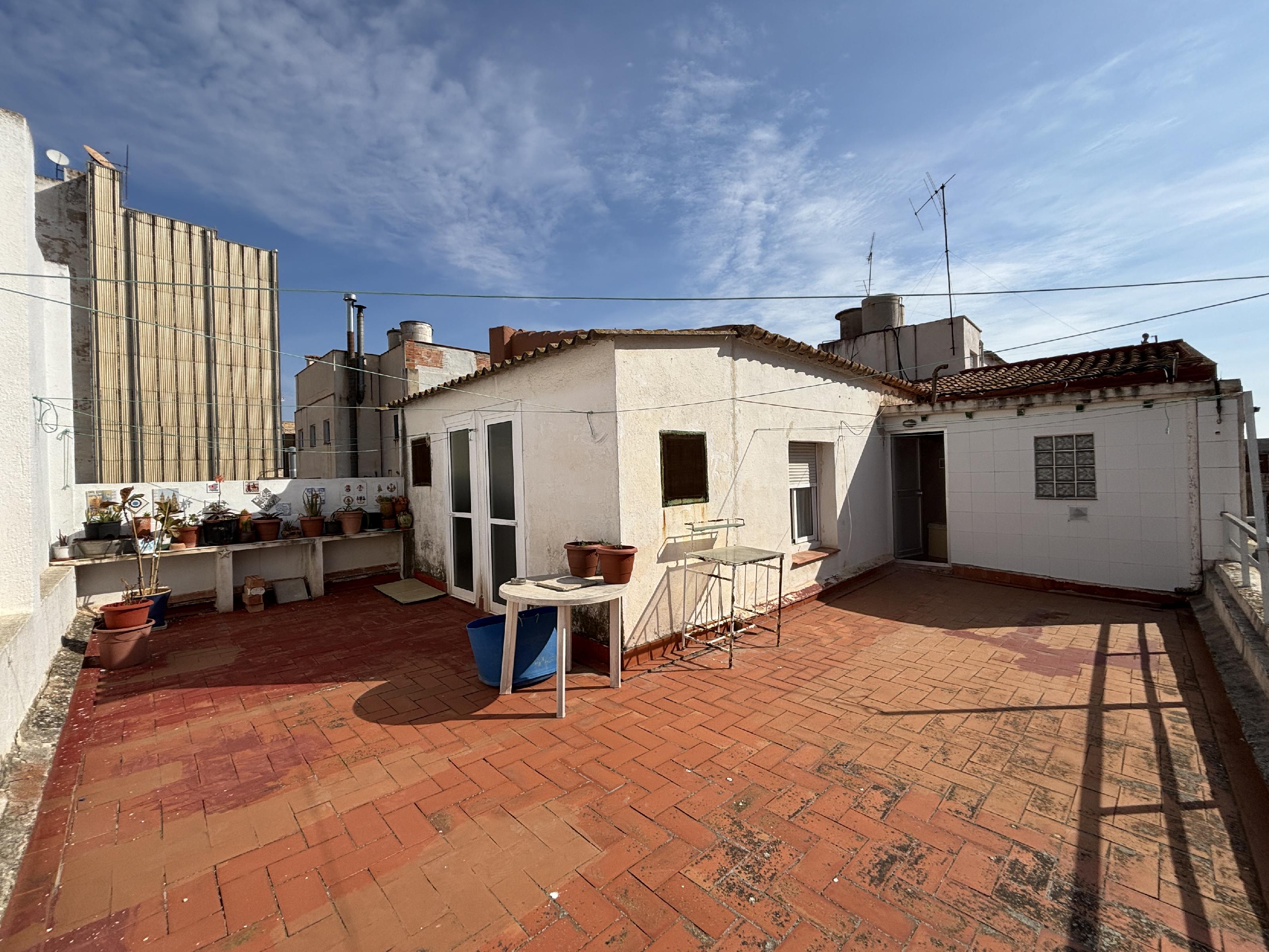 Imagen 20 Piso en venta en Sant Carles De La Ràpita / En plena Plaça Carles iii, al lado de la Parroquia