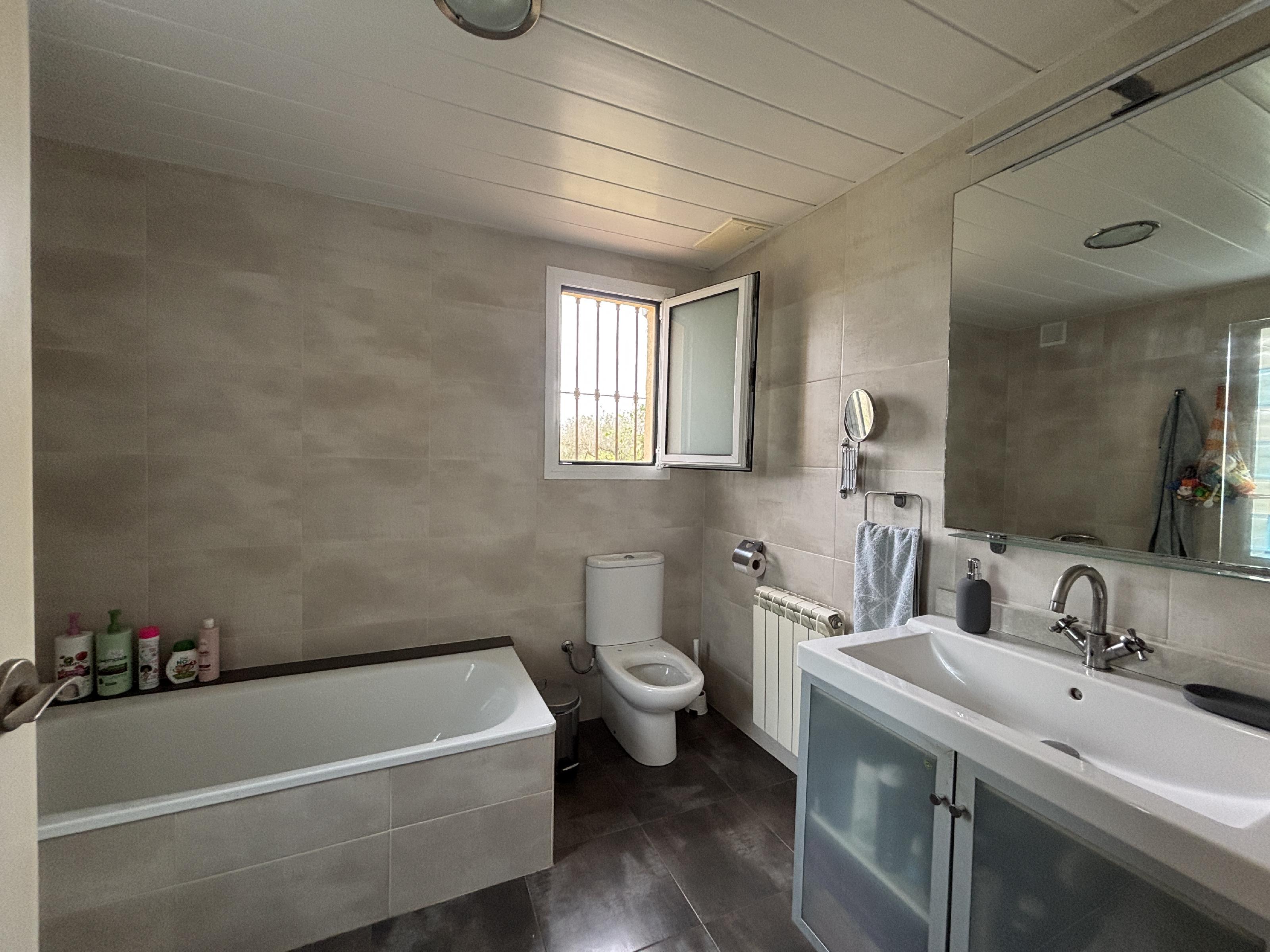 Imagen 25 Casa en venta en Catllar El / Ctra. El Pont d´Armentera, entre Mèdol y La Secuita