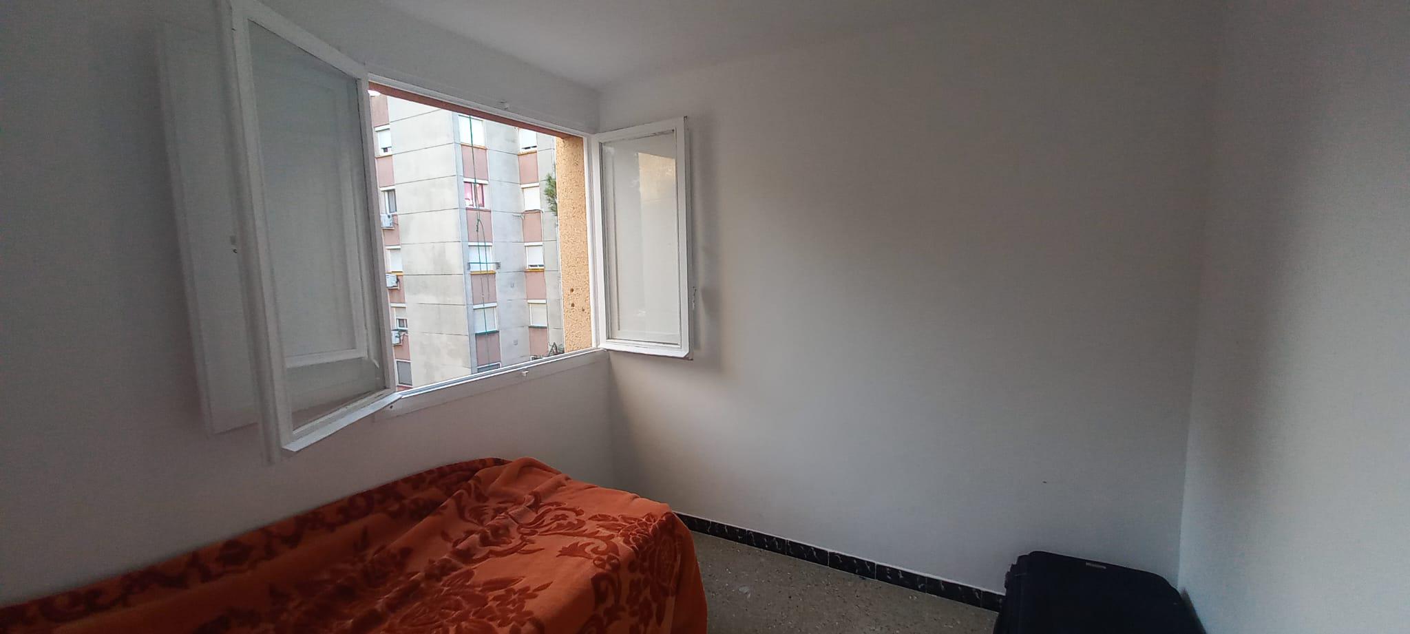 Imagen 14 Piso en venta en Tarragona / Cercano al Complex Esportiu Sant Salvador