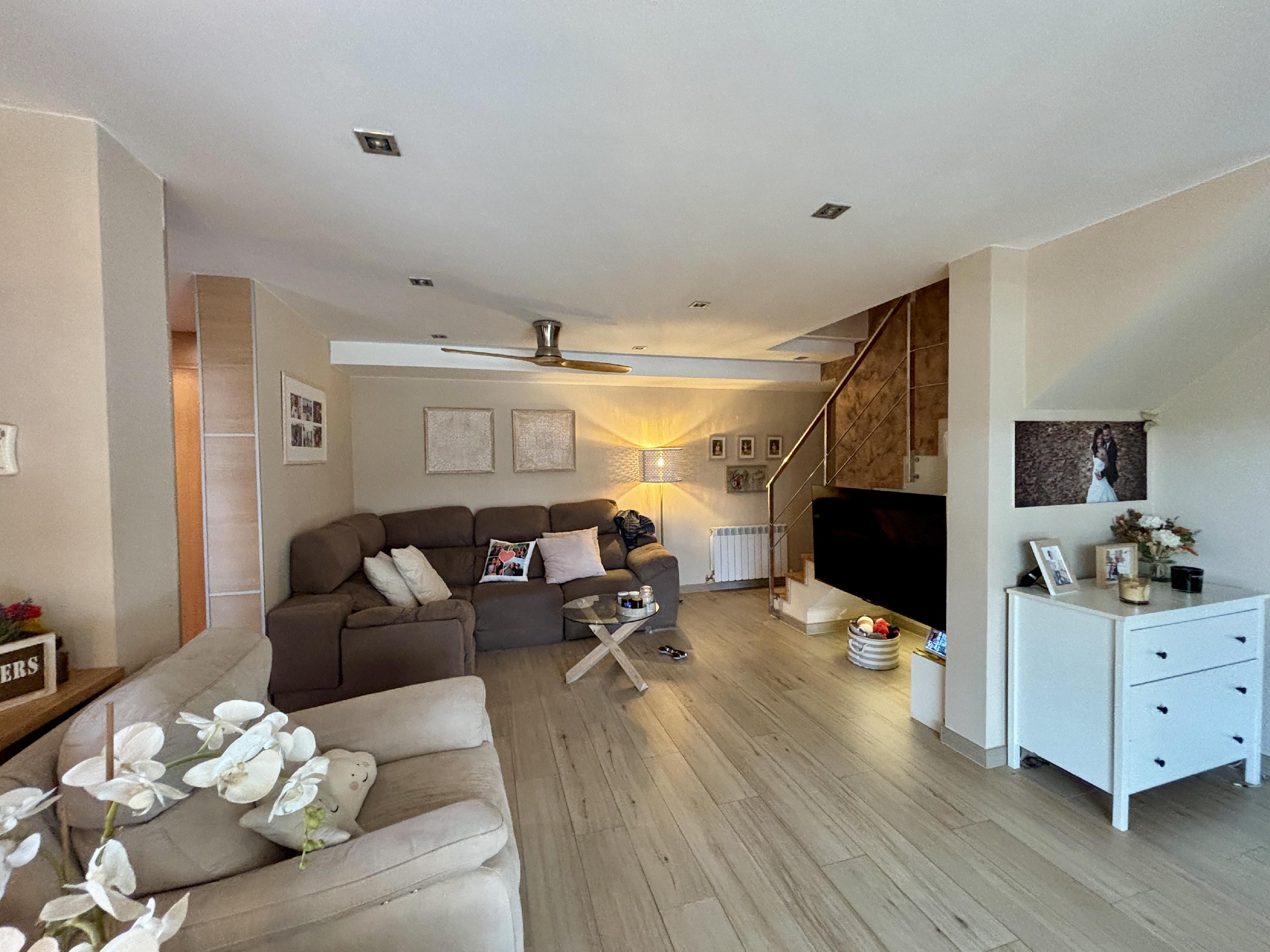 Imagen 9 Casa en venta en Pallaresos Els / Cerca de Centre mèdic Pallaresos i Cafeteria l´Espiga 