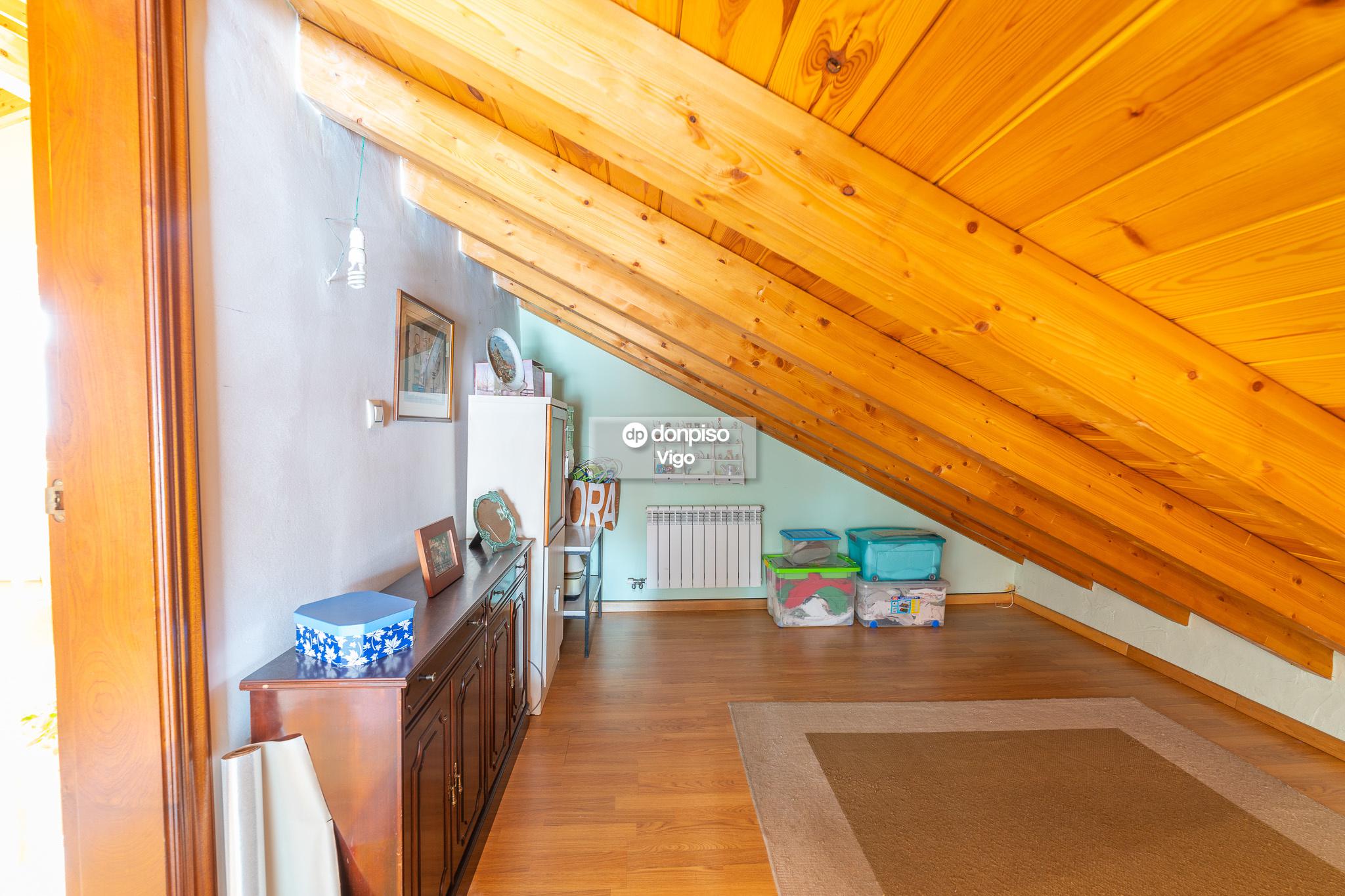 Imagen 10 Casa en venta en Vigo / Zona Avenida Madrid