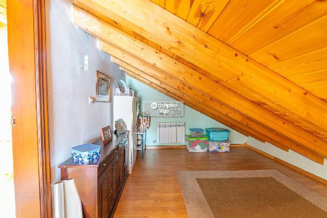 Imagen 10 Inmueble 270328 - Casa en venta en Vigo / Zona Avenida Madrid