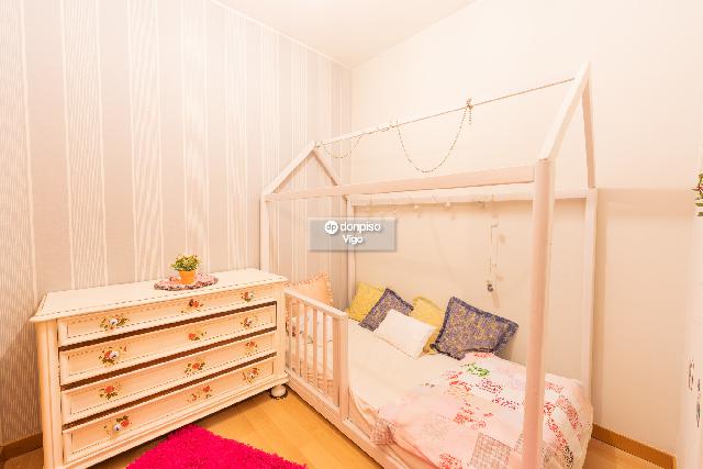 Imagen 4 Inmueble 270328 - Casa en venta en Vigo / Zona Avenida Madrid