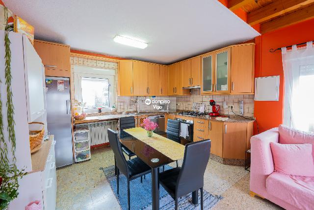 Imagen 11 Inmueble 270328 - Casa en venta en Vigo / Zona Avenida Madrid