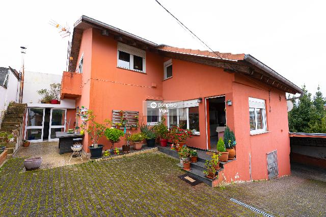 Imagen 12 Inmueble 270328 - Casa en venta en Vigo / Zona Avenida Madrid