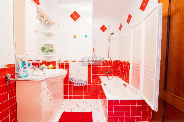 Imagen 19 Inmueble 270328 - Casa en venta en Vigo / Zona Avenida Madrid