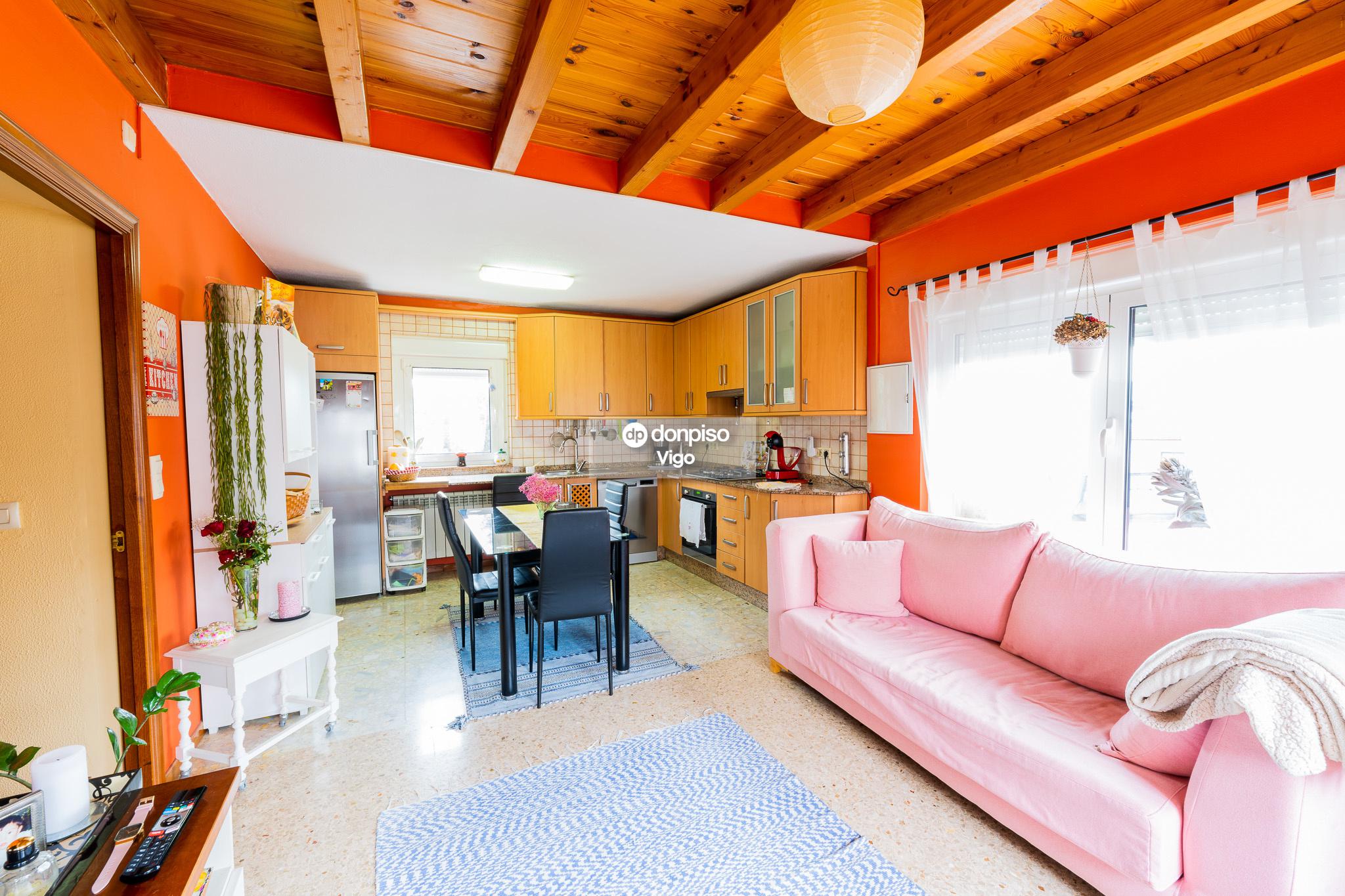 Imagen 7 Casa en venta en Vigo / Zona Avenida Madrid