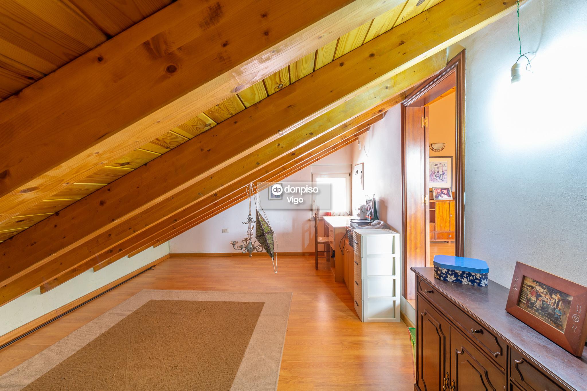 Imagen 31 Casa en venta en Vigo / Zona Avenida Madrid