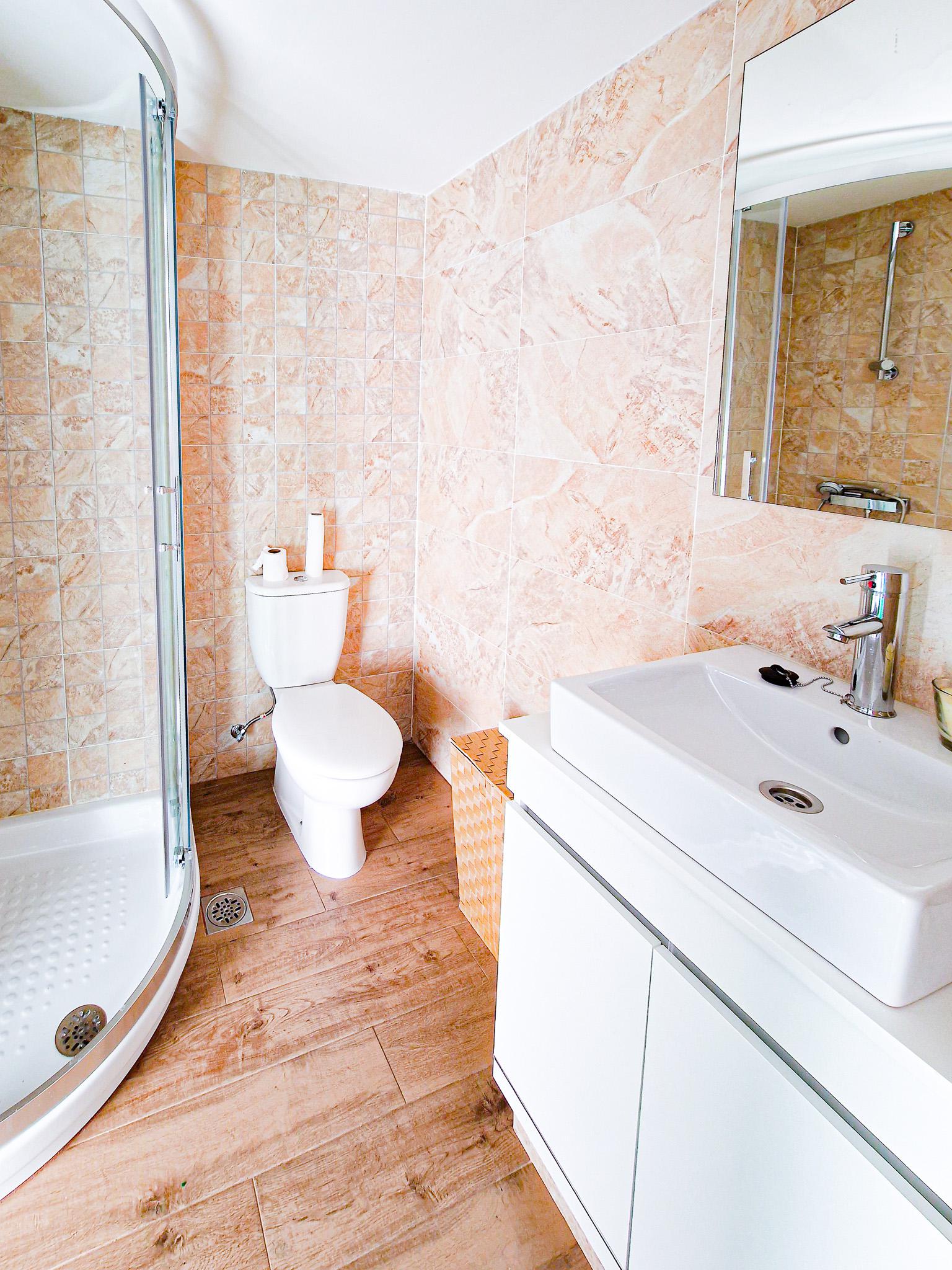 Imagen 9 Casa Adosada en venta en Vigo / Zona Sardoma