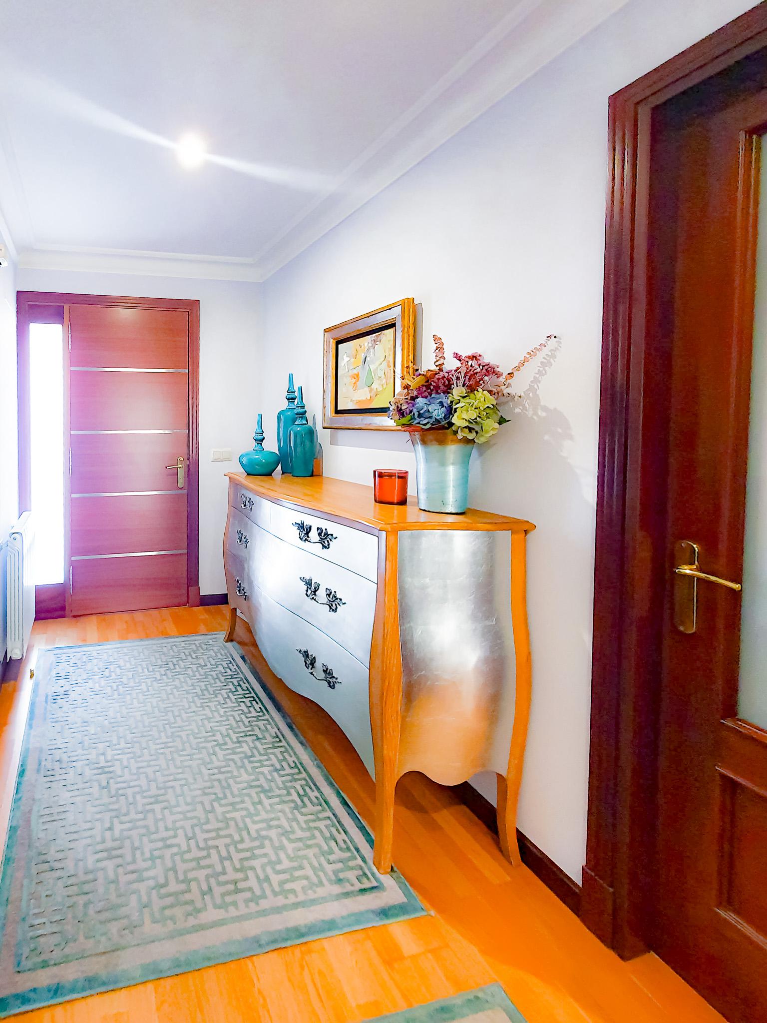 Imagen 18 Casa Adosada en venta en Vigo / Zona Sardoma