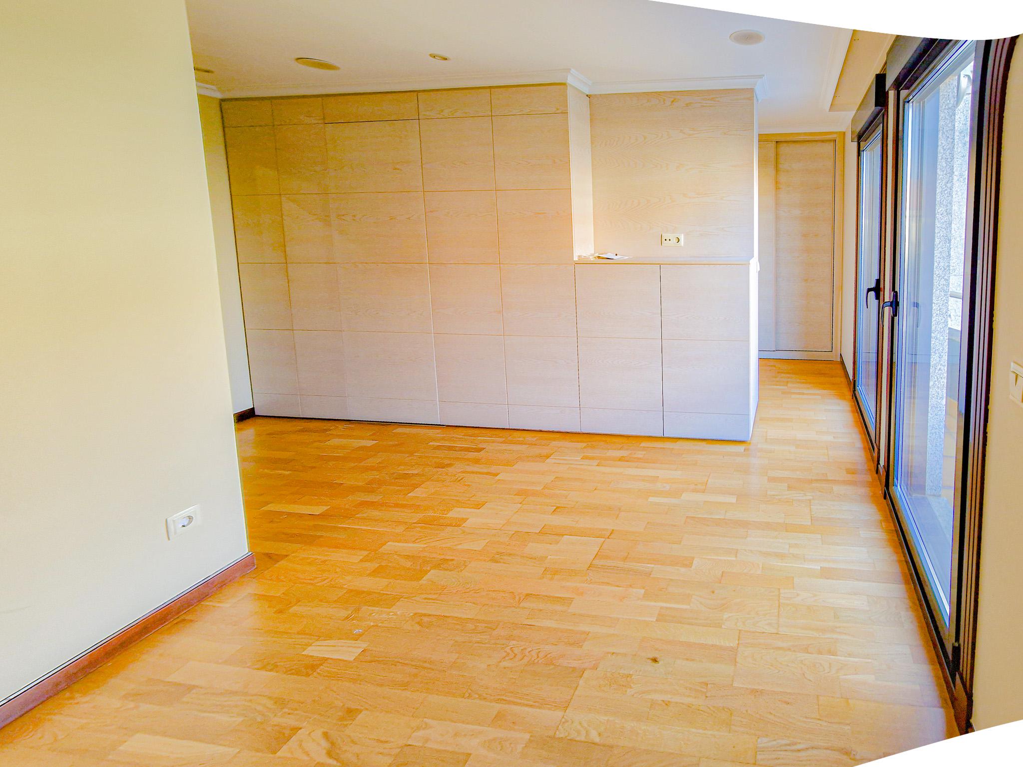 Imagen 6 Casa Adosada en venta en Vigo / Zona Sardoma