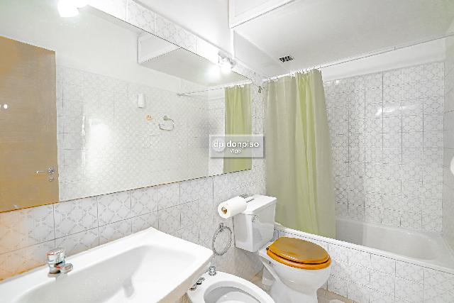 Imagen 23 Inmueble 285663 - Apartamento en venta en Vigo / Se ingresa por Torrecedeira, inmueble da a Santa Marta