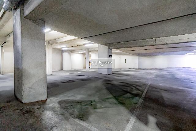 Imagen 35 Inmueble 285663 - Apartamento en venta en Vigo / Se ingresa por Torrecedeira, inmueble da a Santa Marta