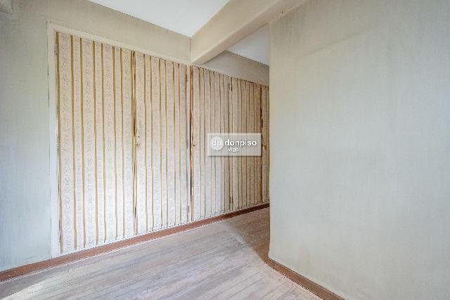 Imagen 15 Inmueble 288655 - Casa Aislada en venta en Vigo / Zona de Gran Via