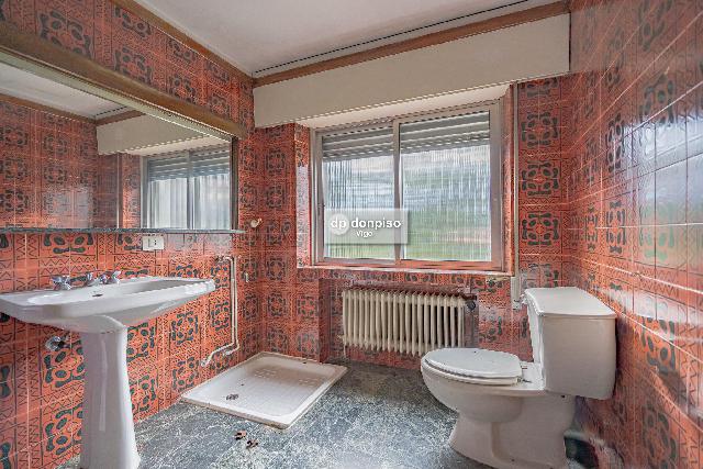 Imagen 18 Inmueble 288655 - Casa Aislada en venta en Vigo / Zona de Gran Via