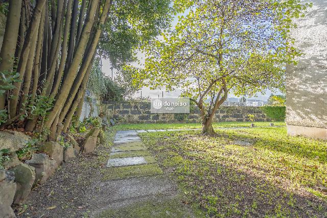 Imagen 13 Inmueble 288655 - Casa Aislada en venta en Vigo / Zona de Gran Via