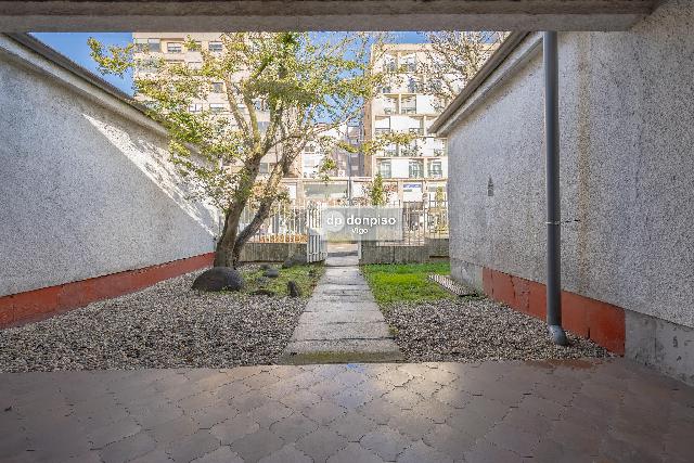 Imagen 10 Inmueble 288655 - Casa Aislada en venta en Vigo / Zona de Gran Via