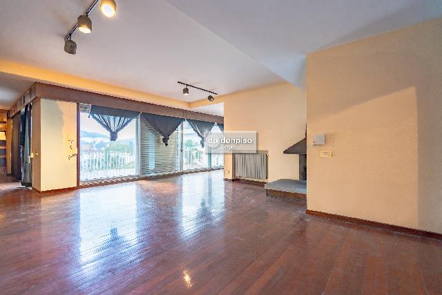 Imagen 19 Inmueble 288655 - Casa Aislada en venta en Vigo / Zona de Gran Via