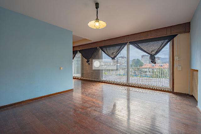 Imagen 21 Inmueble 288655 - Casa Aislada en venta en Vigo / Zona de Gran Via