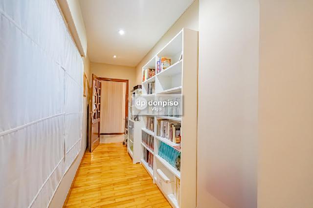 Imagen 21 Inmueble 290142 - Apartamento en venta en Vigo / Zona de Vialia - Corte Ingles