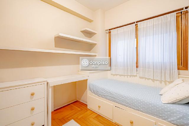 Imagen 38 Inmueble 290142 - Apartamento en venta en Vigo / Zona de Vialia - Corte Ingles