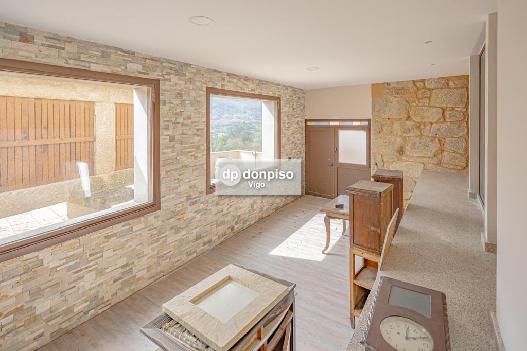 Imagen 13 Casa Aislada en alquiler en Ourense / Zona de Orense- Untes