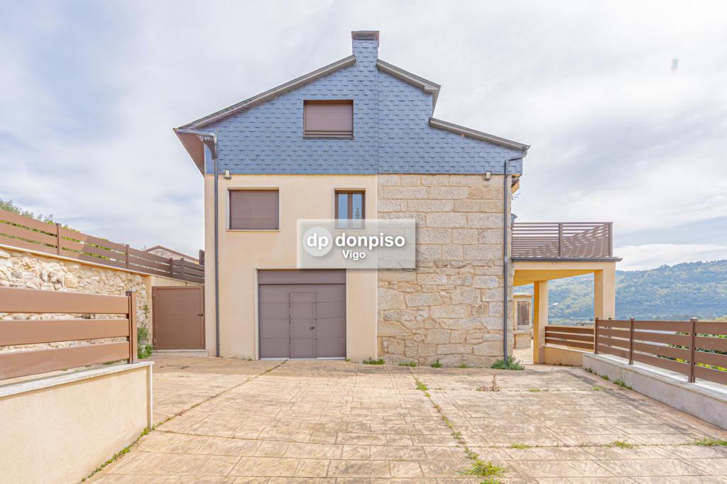 Imagen 8 Casa Aislada en alquiler en Ourense / Zona de Orense- Untes