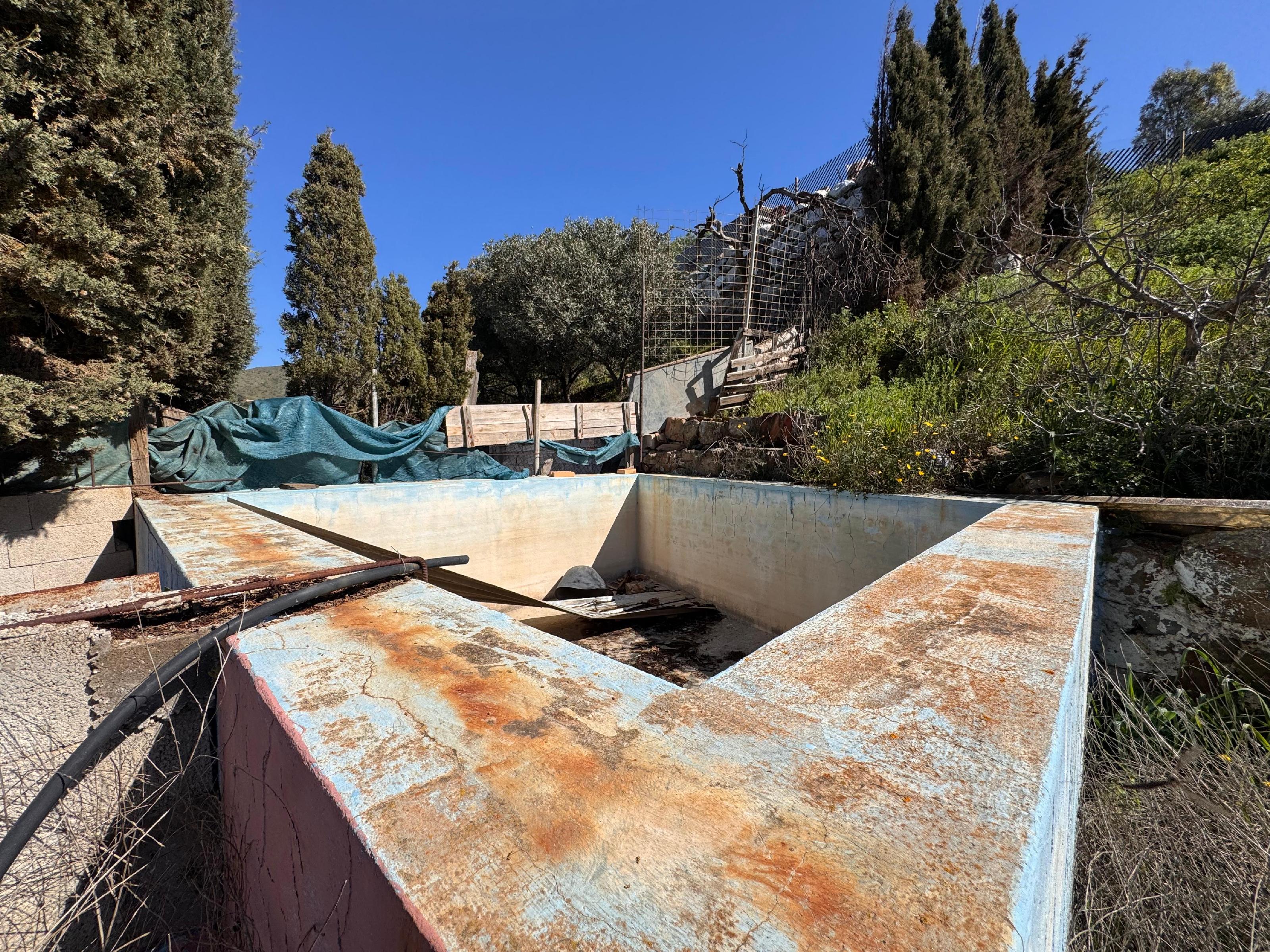 Imagen 2 Casa Rústica en venta en Málaga / A pocos minutos del centro, ultima planta