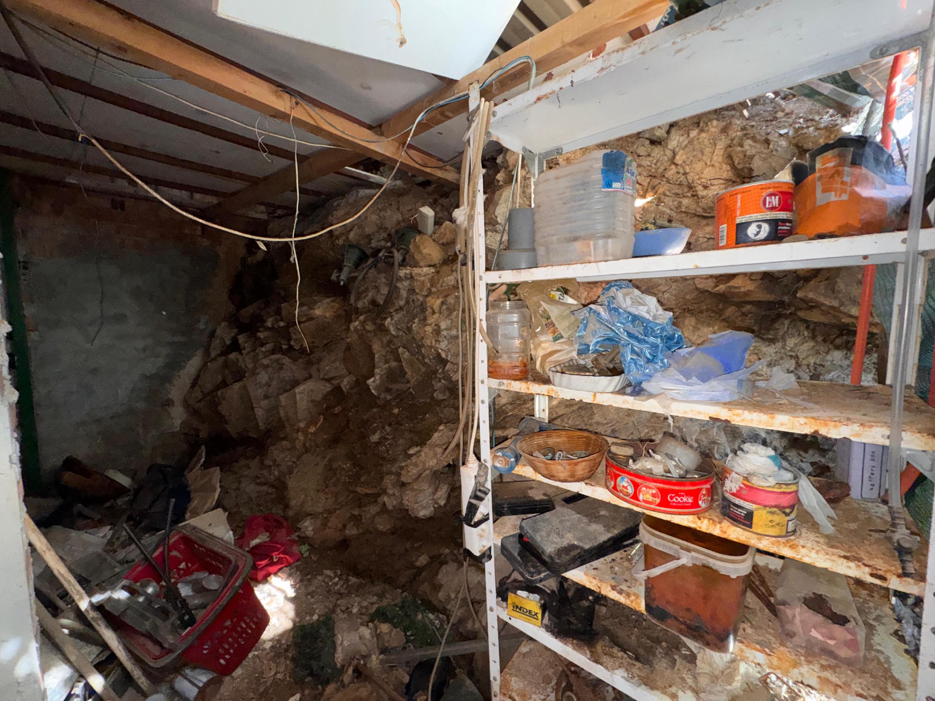 Imagen 21 Casa Rústica en venta en Málaga / A pocos minutos del centro, ultima planta