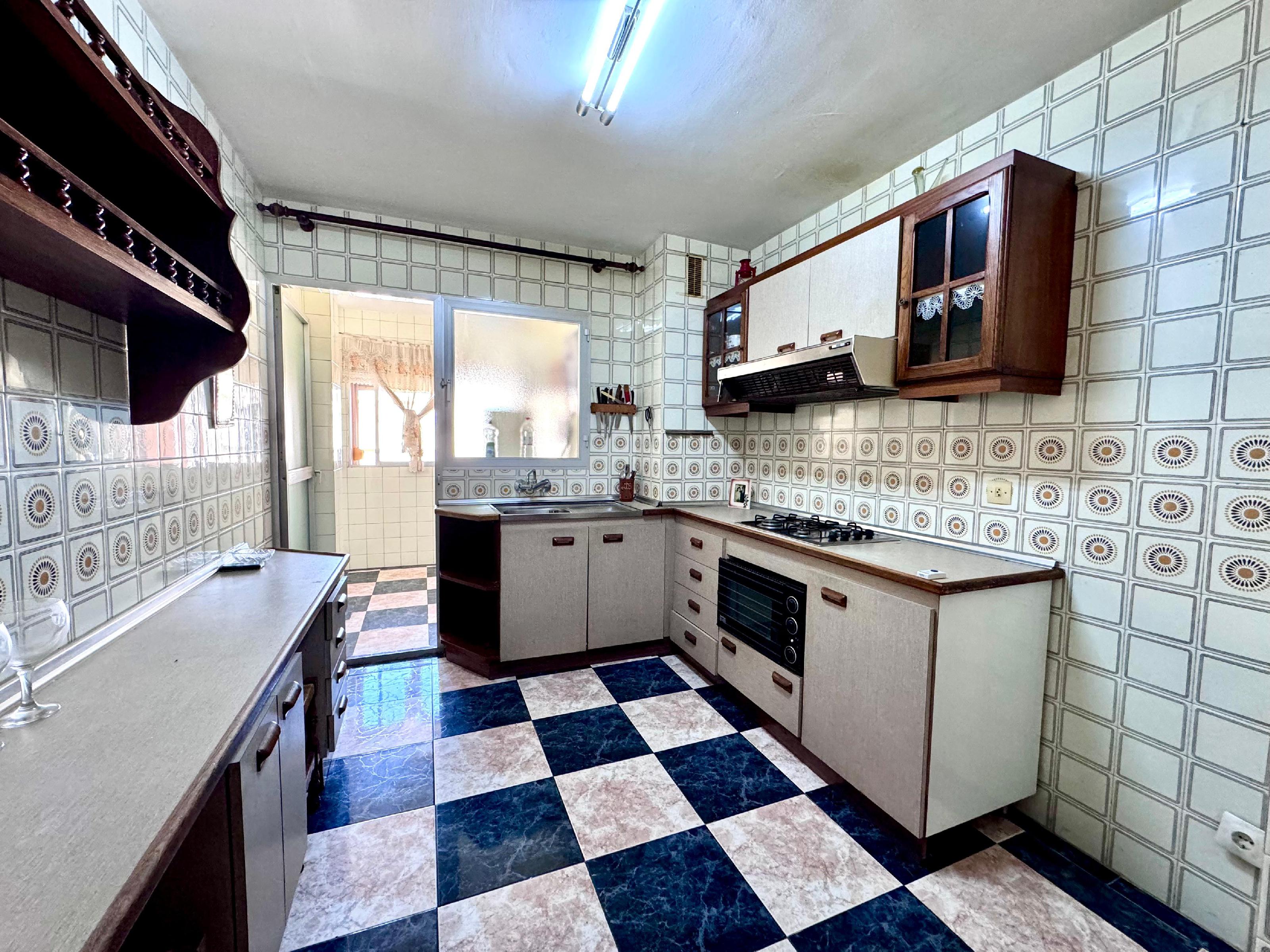 Imagen 7 Apartamento en venta en Málaga / Vivienda a 15 mint de la playa