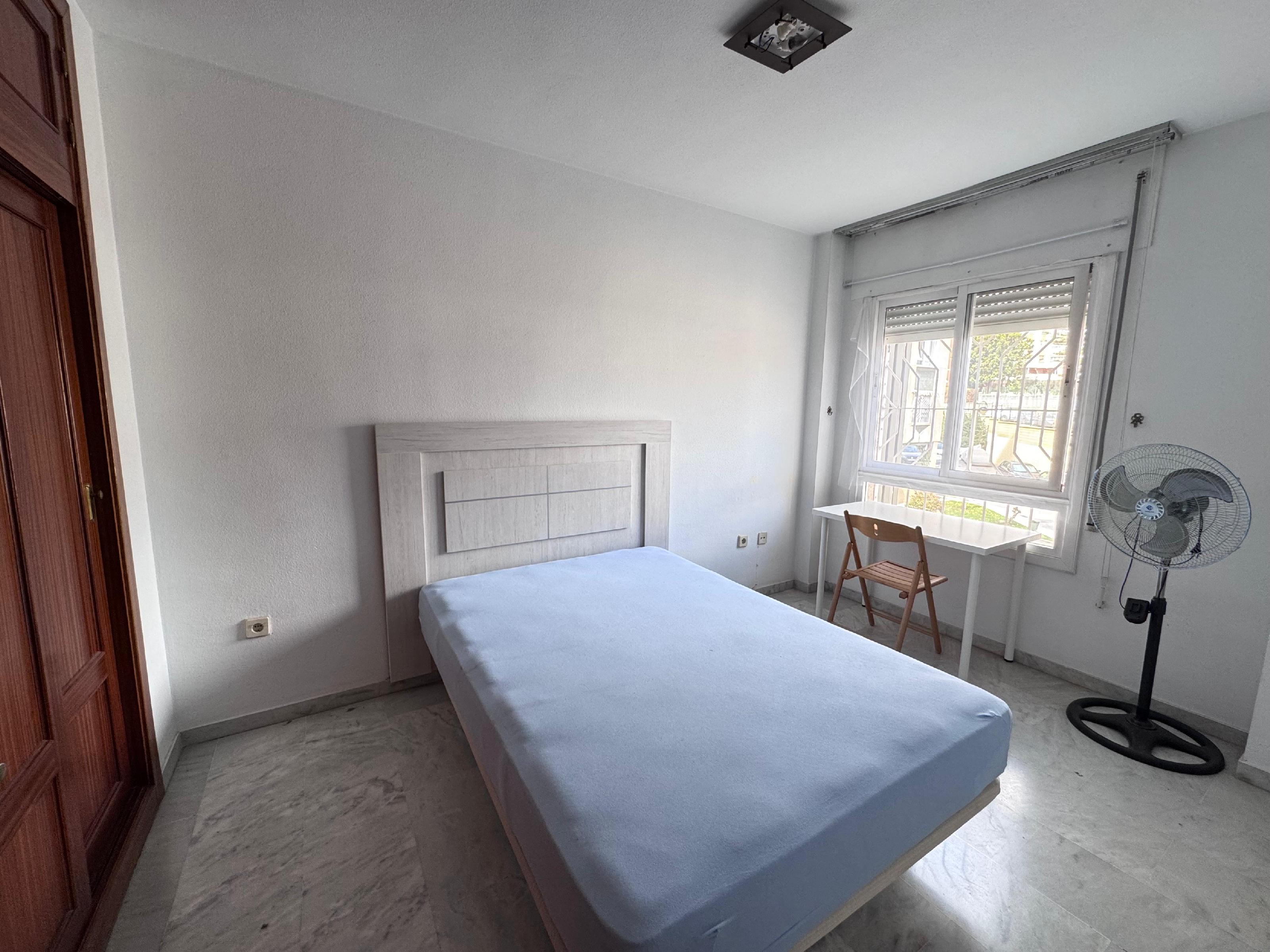 Imagen 13 Apartamento en venta en Málaga / Piso ubicado cerca del centro historico