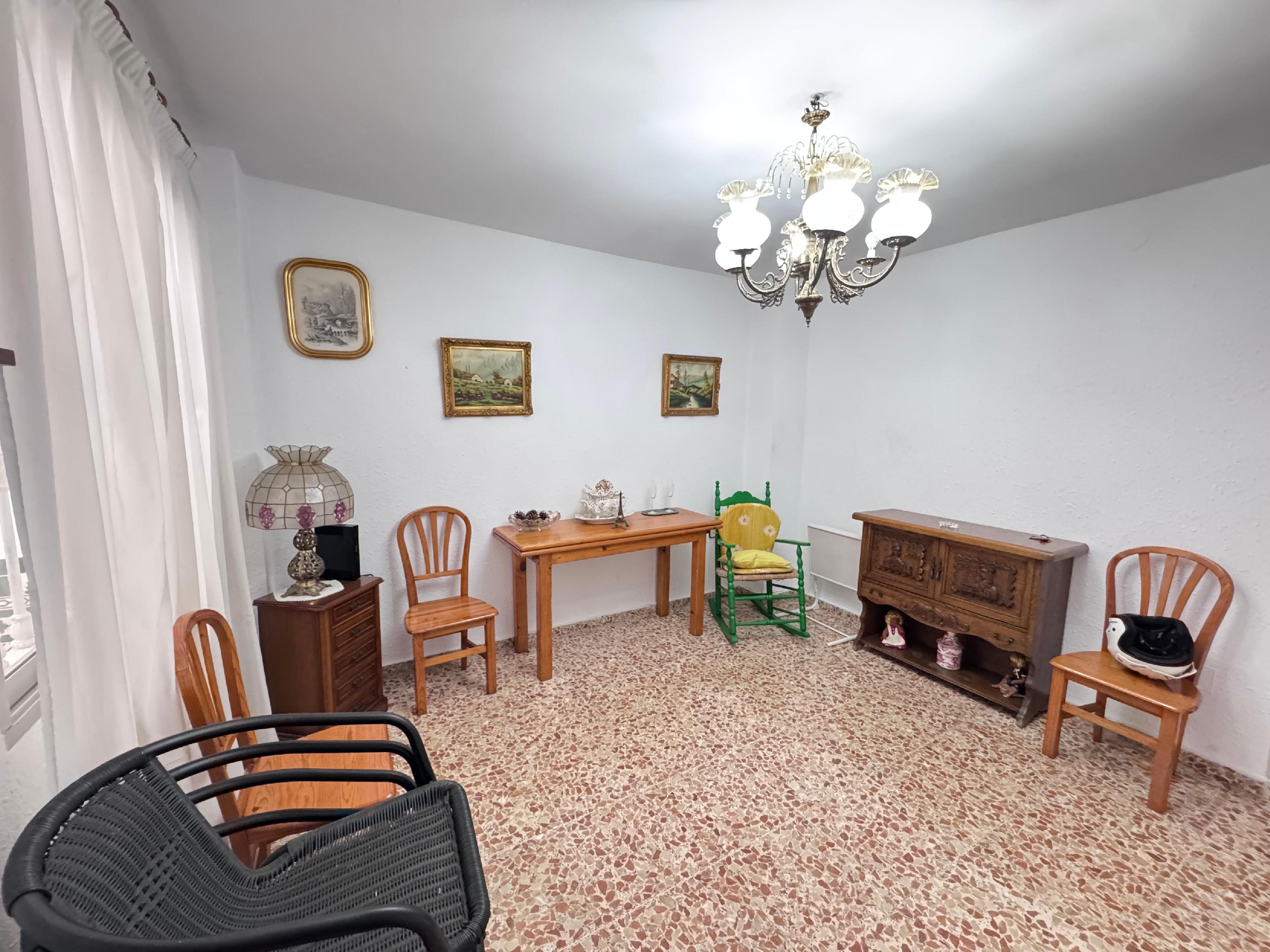 Imagen 10 Casa Adosada en venta en Málaga / Vivienda en ciudad jardin